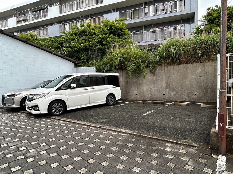 第七泰平ビル 駐車場