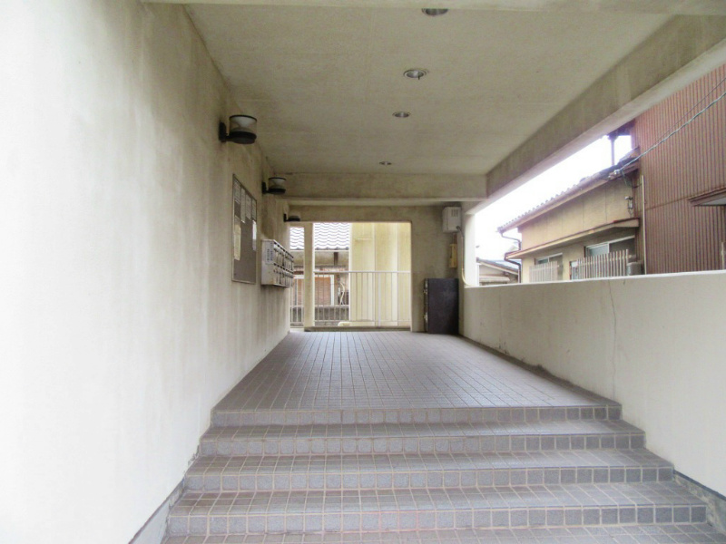 プレアール原町 エントランス