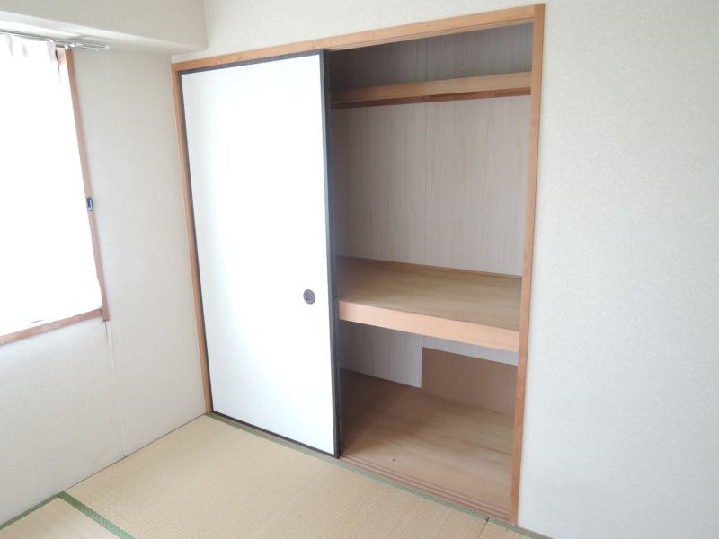 コーポ浅倉Ⅱ 収納