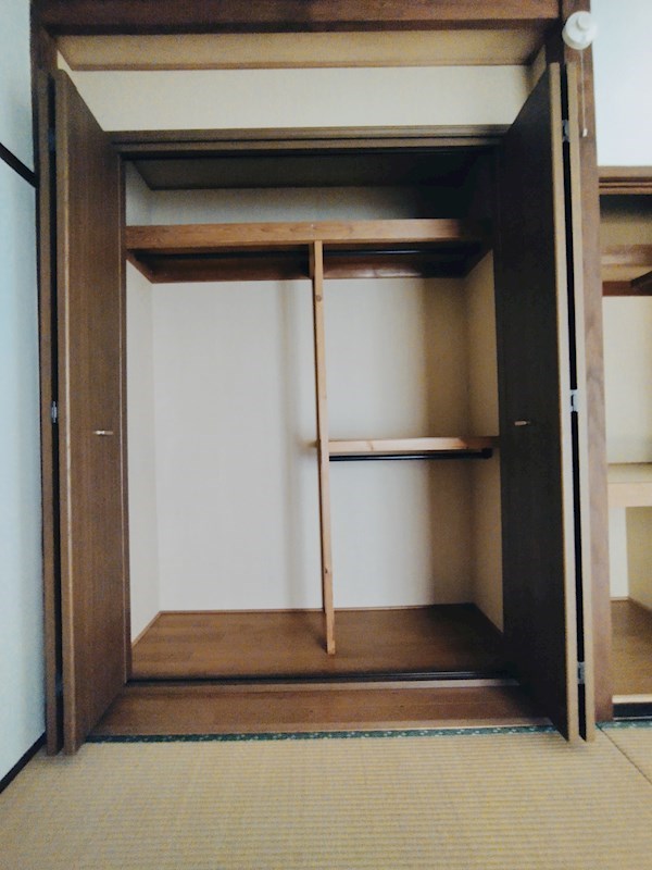 ヒルズ高峰 収納