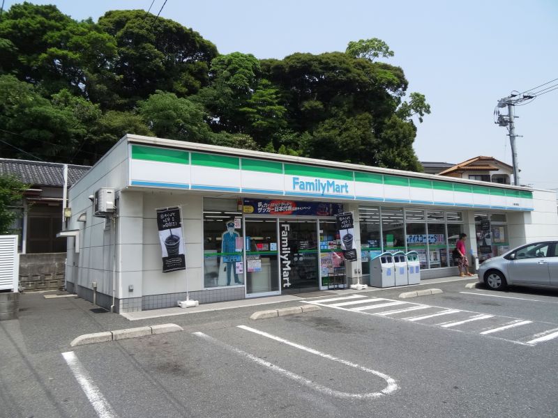 グレイス・ピュア ﾌｧﾐﾘｰﾏｰﾄ 八幡本城東店
