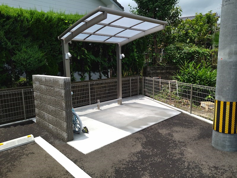 キララC 駐車場