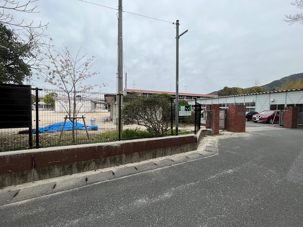 BRAVE BASE 木屋瀬 北九州市立木屋瀬中学校
