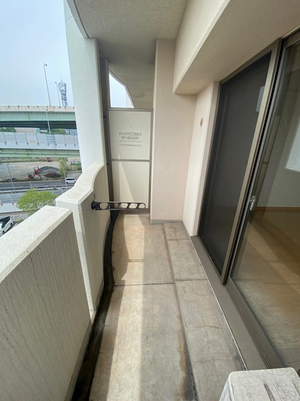 ニューシティアパートメンツ南小倉Ⅰ ベランダ