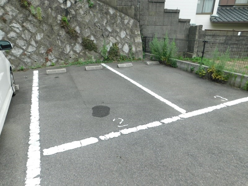 田の浦ハイツ 駐車場