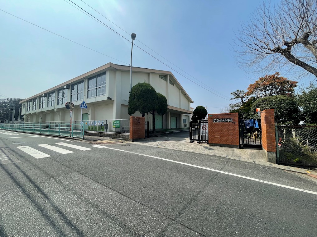 レイクサイドプリンス 北九州市立永犬丸小学校