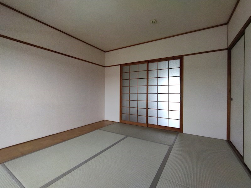 エメラルドタウン本城F棟 その他