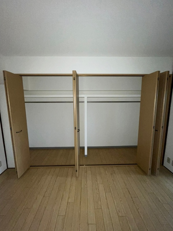 小林ビル 収納