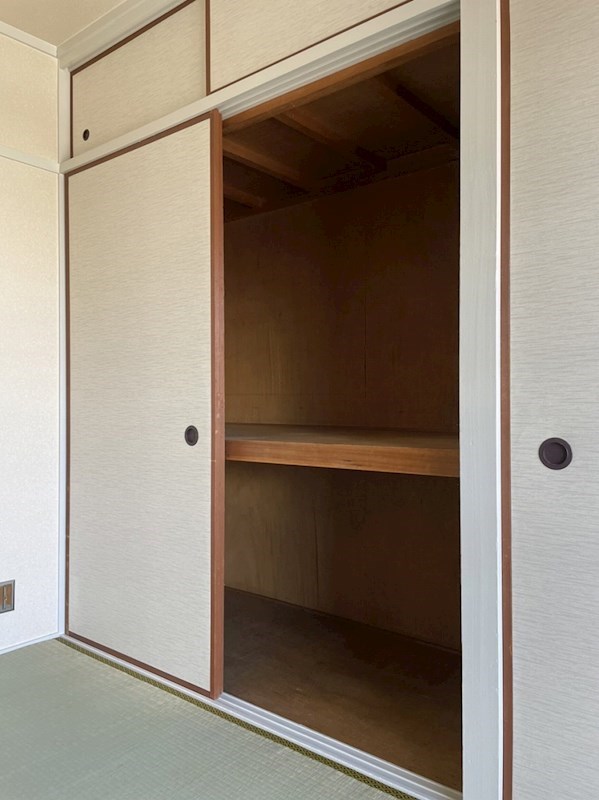 有田興産ビル   収納