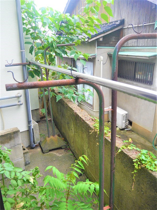 日の出町貸家 ベランダ