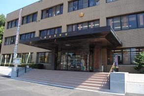 ホワイトハイツ萩原 八幡西警察署