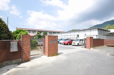 クラッセ感田 北九州市立木屋瀬中学校