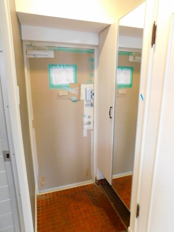コンプレート古船場 玄関