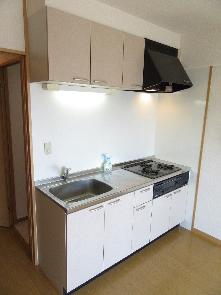 ニューシティアパートメンツ南小倉I キッチン