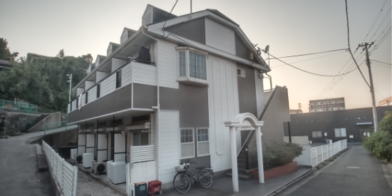 レオパレス枝光 外観