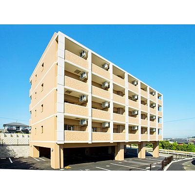ミッドヒル本城 外観