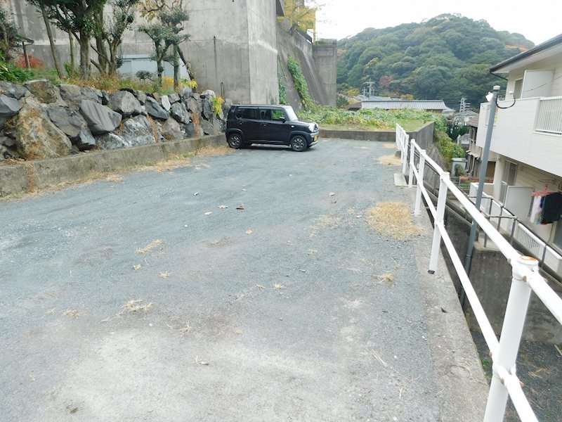 グリーンハイツ山路 駐車場