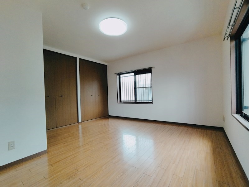 エルスール湯川　参番館 リビング