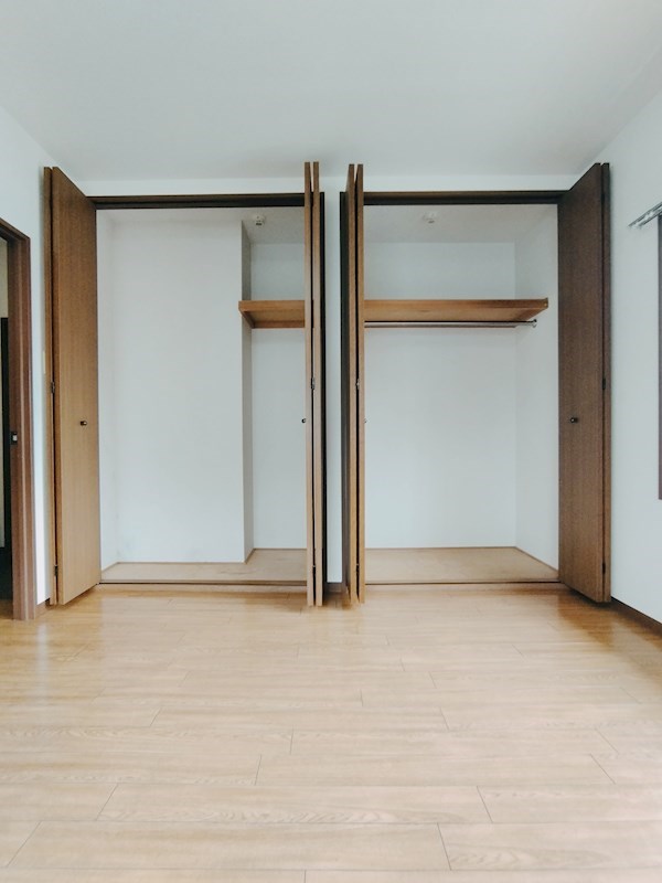 エルスール湯川　参番館 収納