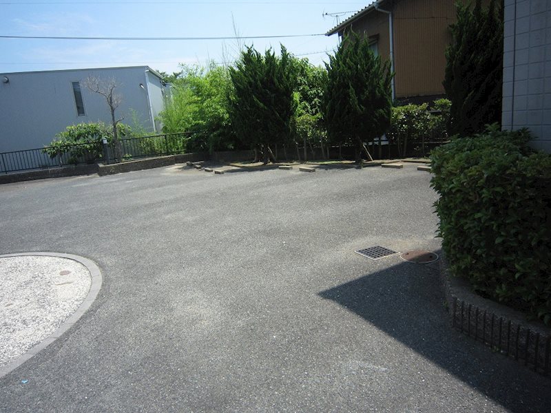 ディアス　ナナA 駐車場