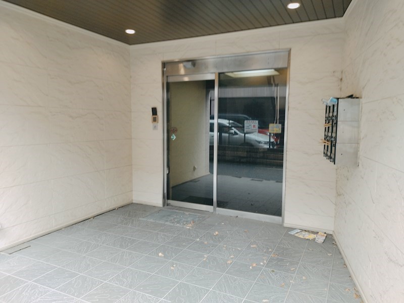 Maison de HANAZO エントランス