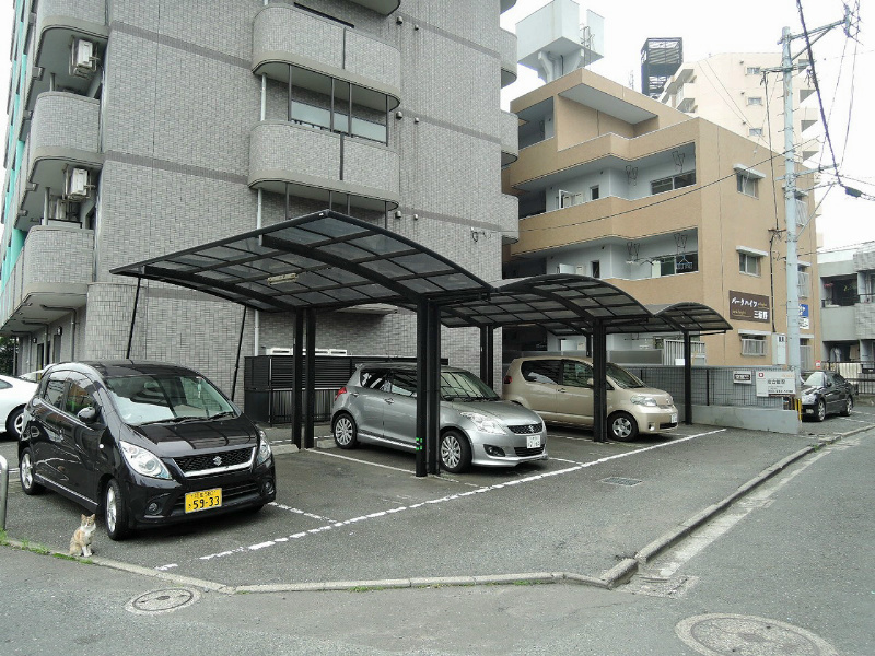 木下鉱産ビルⅡ 駐車場
