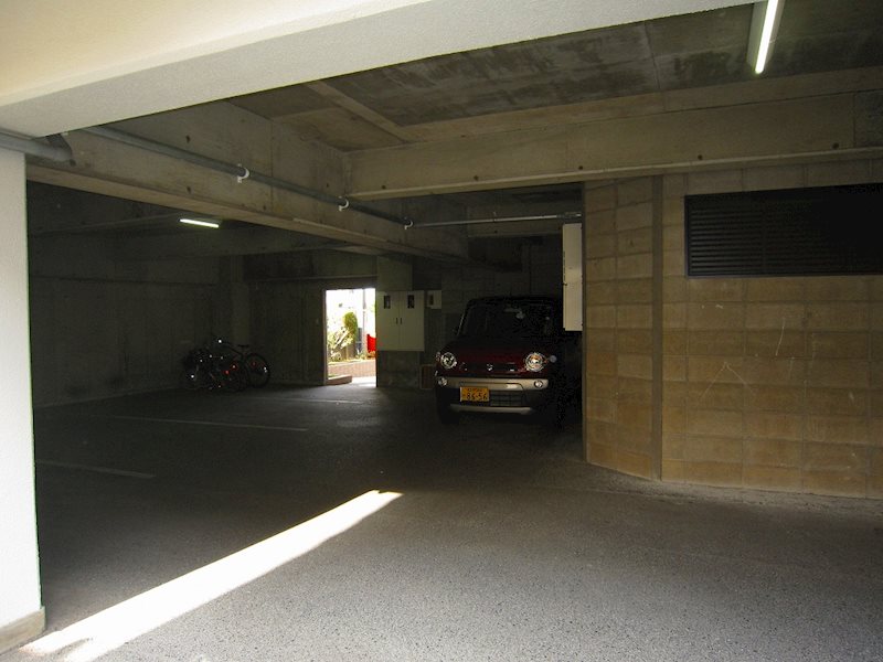 Solana足原 駐車場