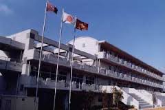 シャトレ祇園原 北九州市立花尾中学校