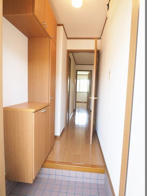 ダンケ吉志 玄関