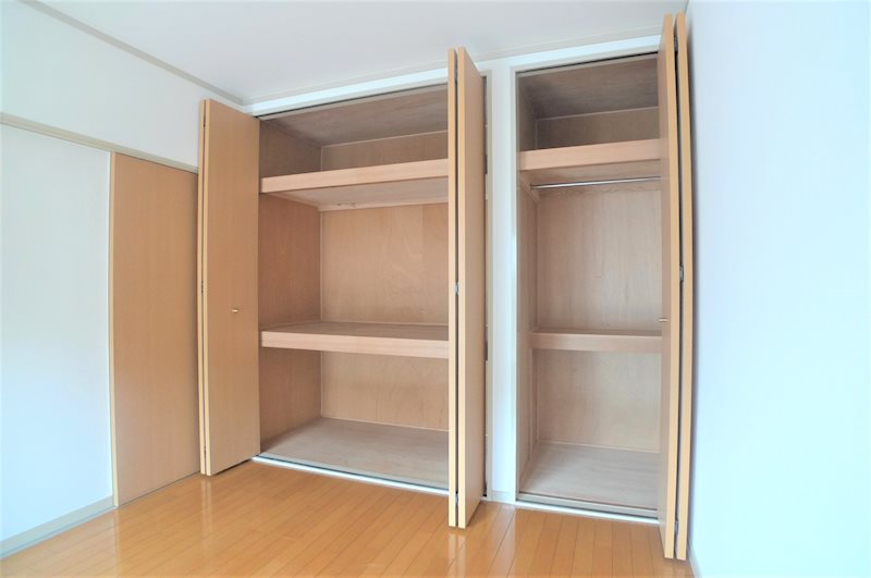 鳴水コーポラス 収納