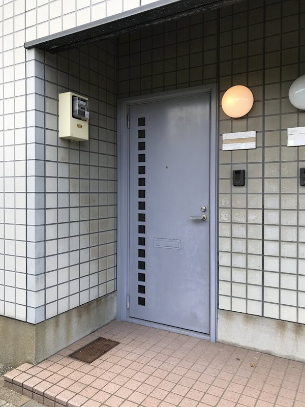 ヴァンヴェール青葉台Ⅱ B棟 玄関