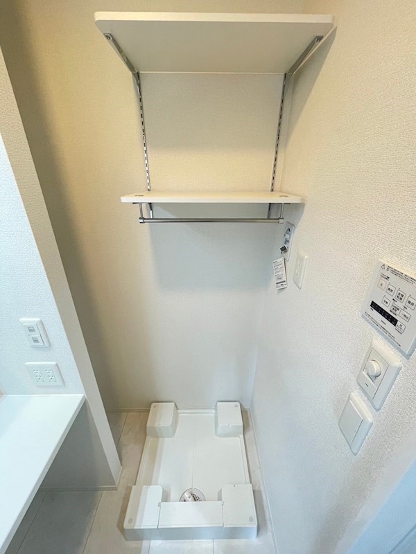 Ｄ－ＲＯＯＭ守恒　Ｂ棟 その他
