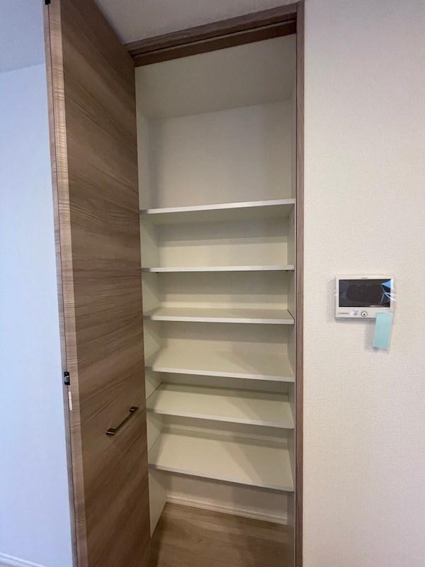 Ｄ－ＲＯＯＭ浜町Ⅱ　Ｂ棟 収納