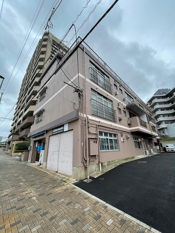 西日本サンハイツ 外観