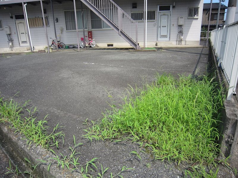 アセットハウス吉志 駐車場