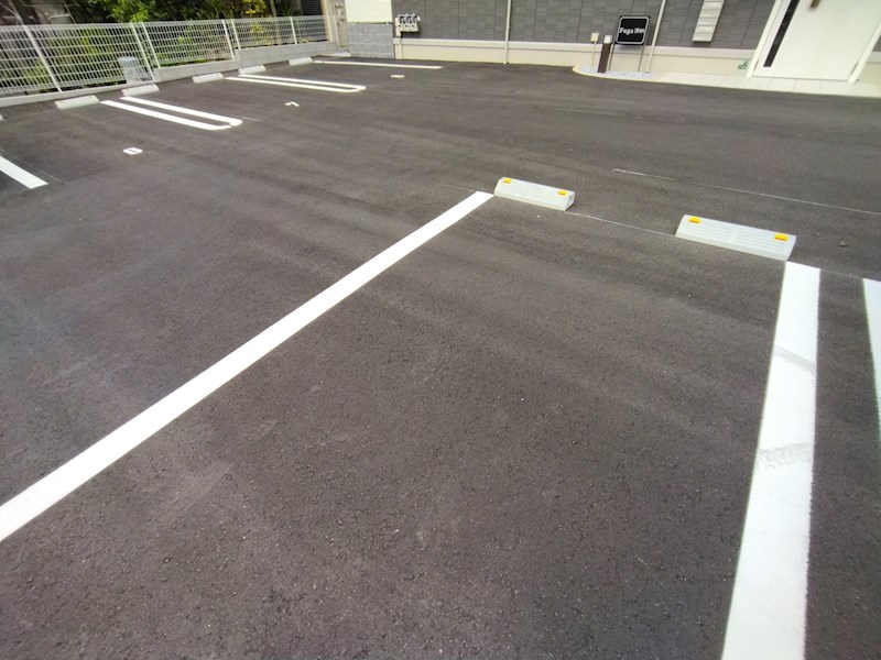 Fuga清納 駐車場