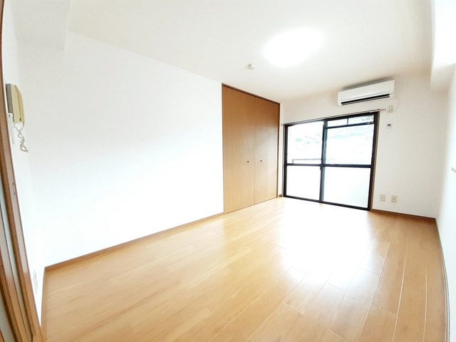 アビタシオン柳町 リビング