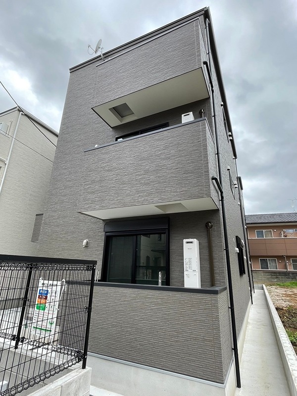 platino片野 外観