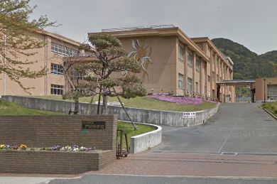 メゾン・ブランシュ 北九州市立門司中学校
