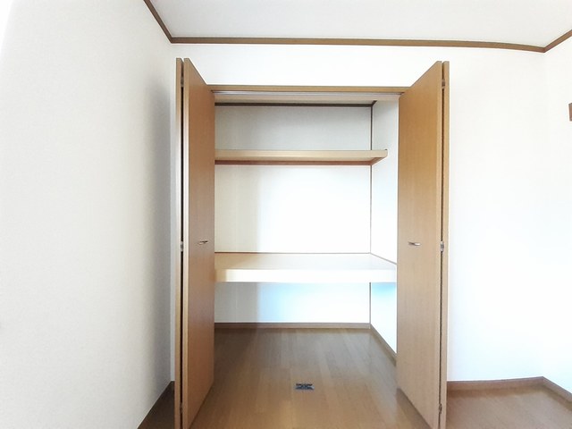 カーサ・サンストーンＡ 収納