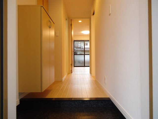 COUNTORY HOUSE YOSHIHO 玄関