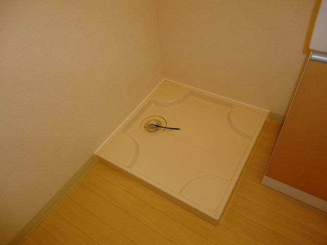 COUNTORY HOUSE YOSHIHO 洗濯機置場