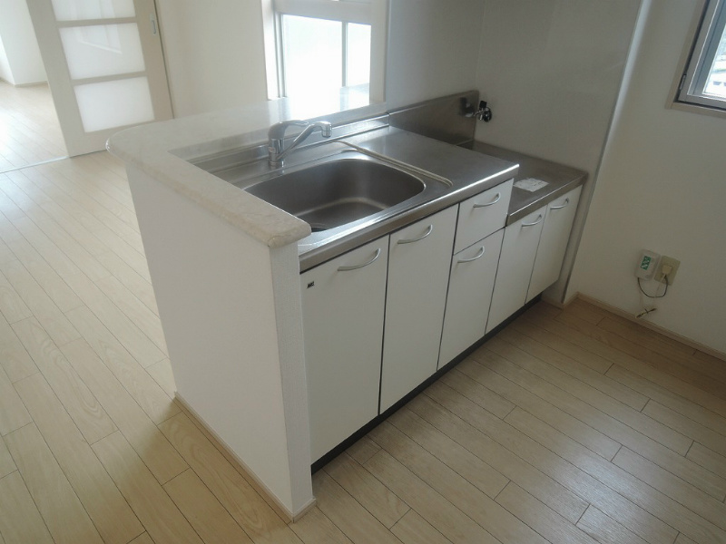 MDI　SERENO　JIYUGAOKA キッチン