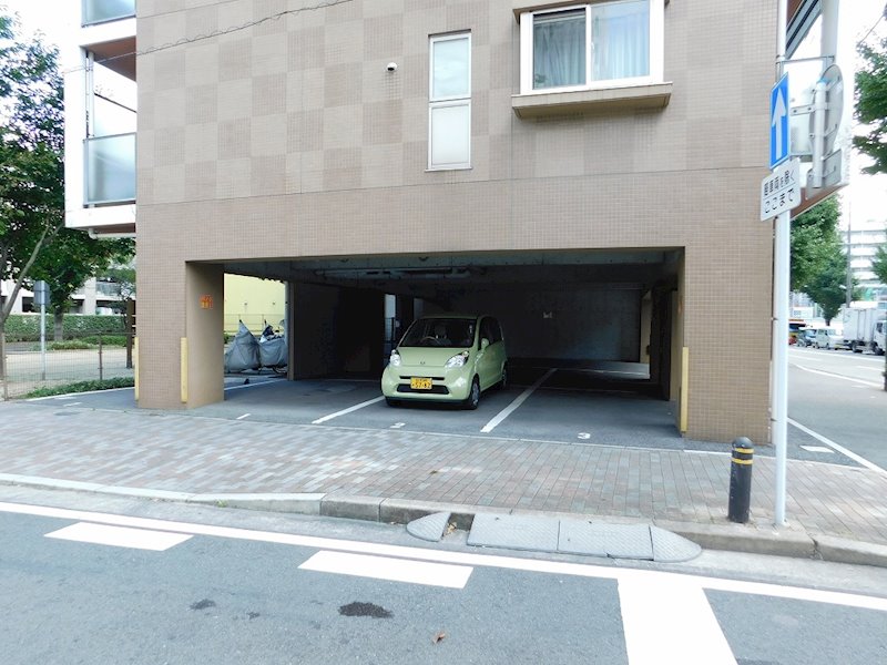 ウイングス・ミュゼ 駐車場