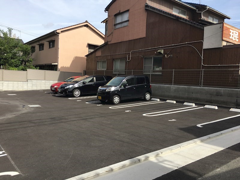 パークテラス浅生 駐車場