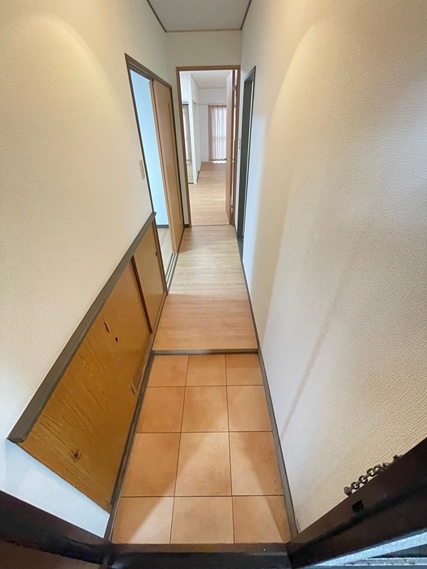 杏林ビル 玄関