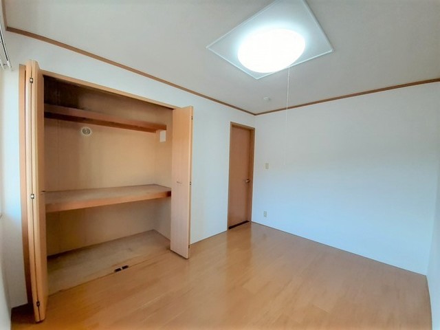 カーサ徳光Ａ 収納
