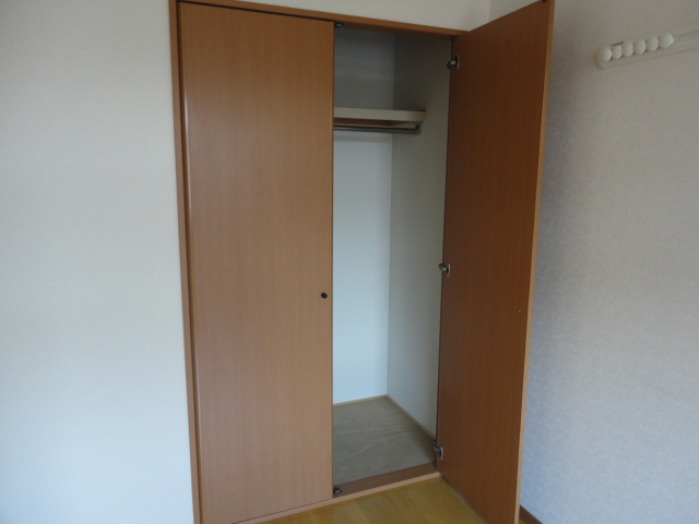 ソレイユ壱番館 収納