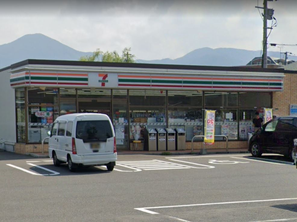 Hamiel下曽根 ｾﾌﾞﾝｲﾚﾌﾞﾝ 小倉中曽根東2丁目店