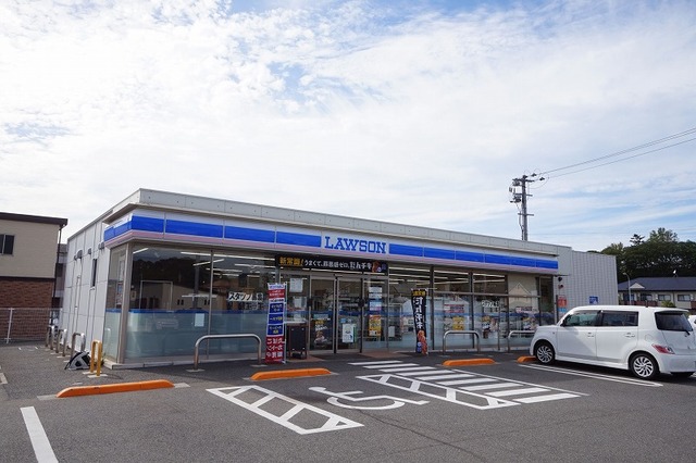 Ｄｏｌｃｅ　Ｖｉｔａ　８２ ローソン　中間長津３丁目店まで900m